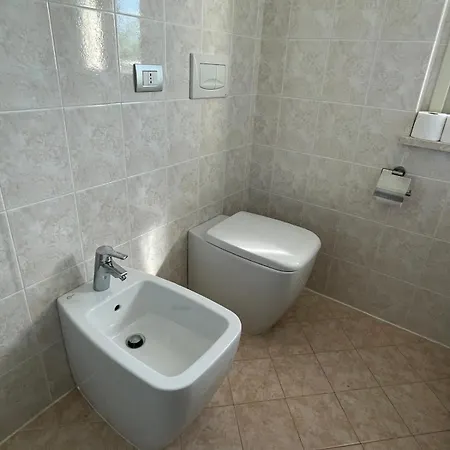 Lorry Living Luxury - Peschiera * Cavalcaselle