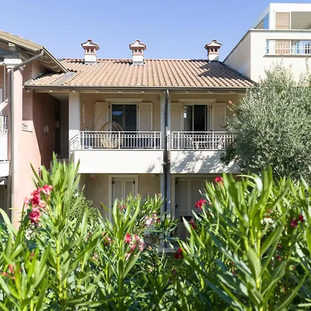 Lorry Living Soluna Apartamento Cavalcaselle
